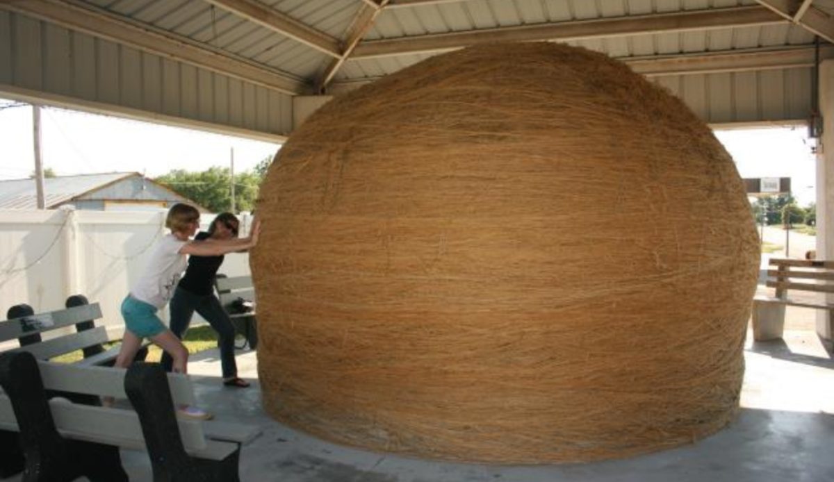 10 Roadside Oddities in the Midwest 1