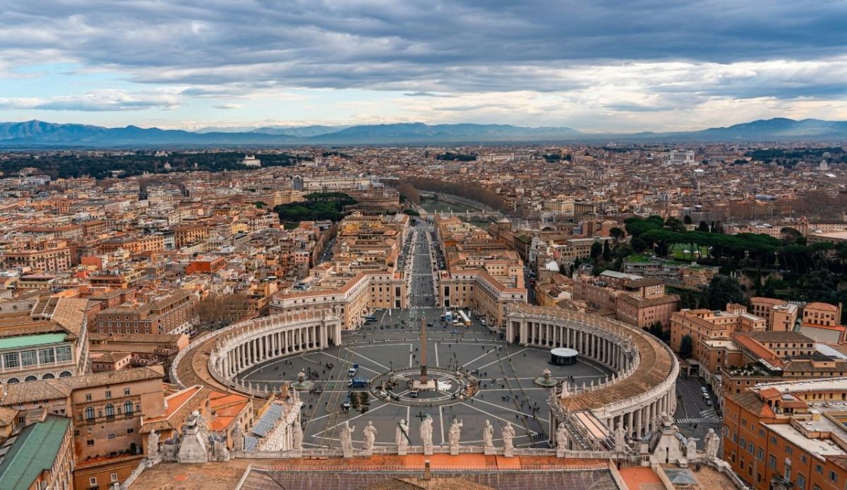 10 Tiny Countries Worth Adding To Your Travel Bucket List 7 Vatican City