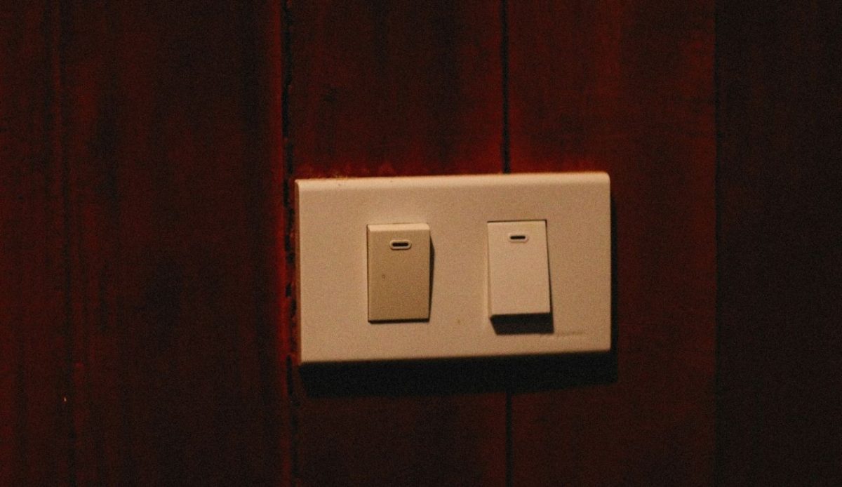 Light Switches and Lamp Controls