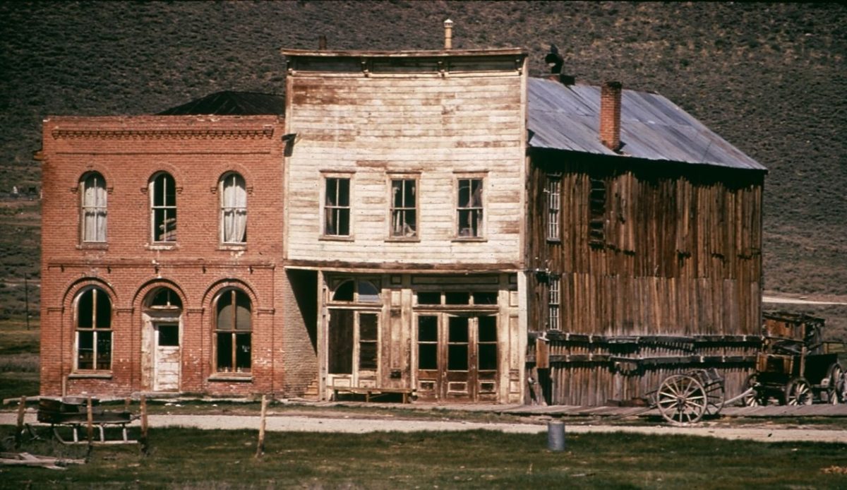 9 Ghost Towns Still Standing in the West 1