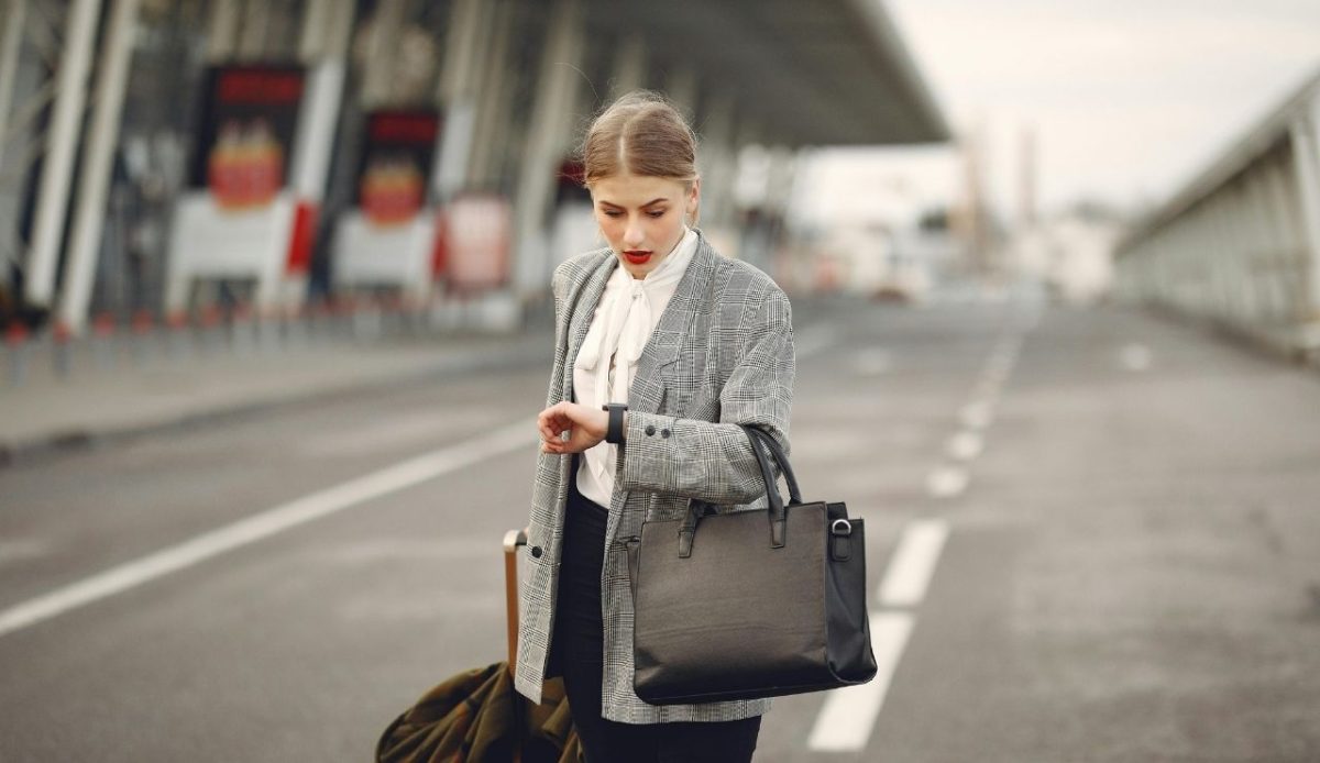 13 Common Flying Mistakes Travelers Make 1