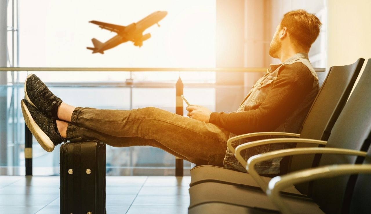 9 Travel Habits Quietly Changing How People Explore | Backroad Planet
