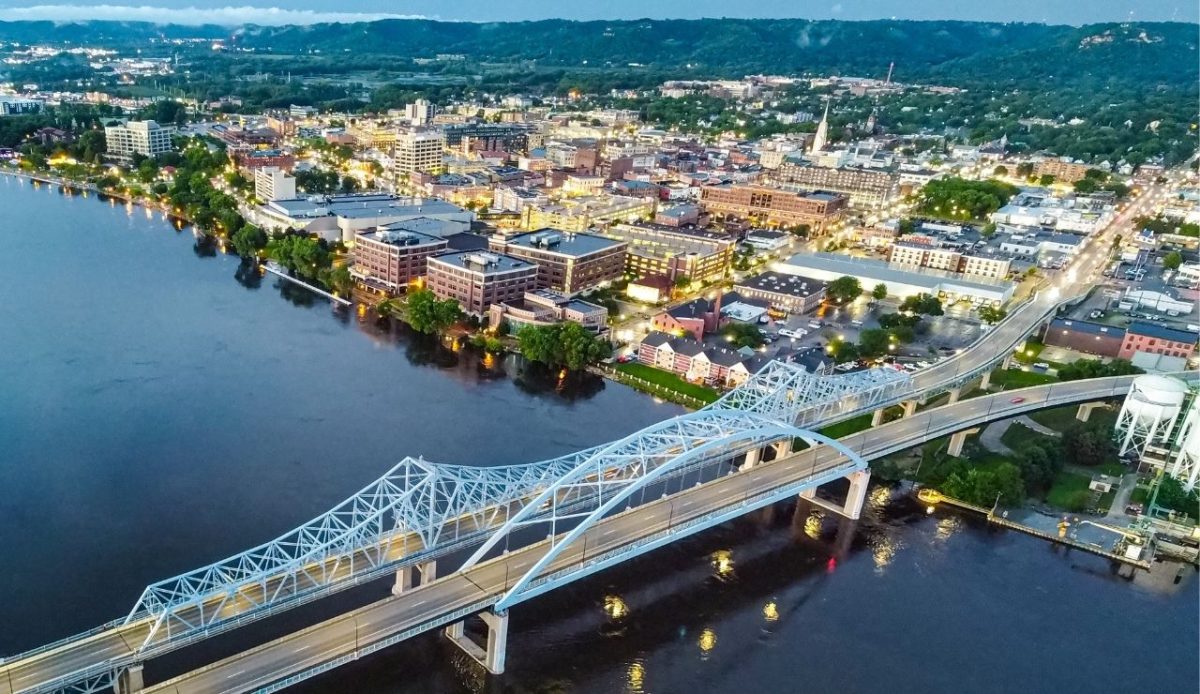 12 Most Charming River Towns in the U.S. 10