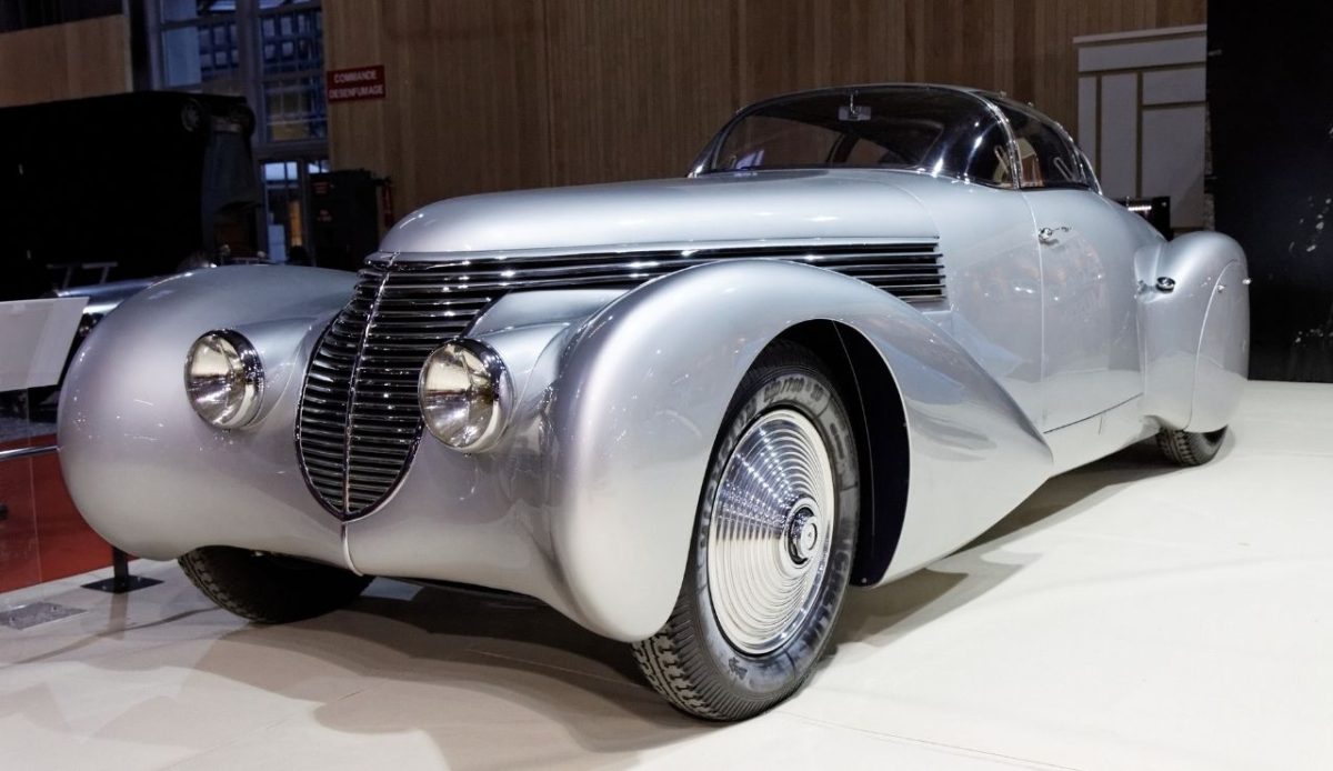 10 Incredible Car Museums In The U.S. Every Enthusiast Should Visit 10 Mullin Automotive Museum – Oxnard, California