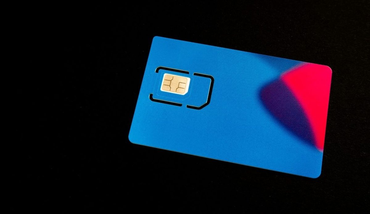 8 Must-Have Travel Gadgets To Carry On Every International Trip 5 Sim