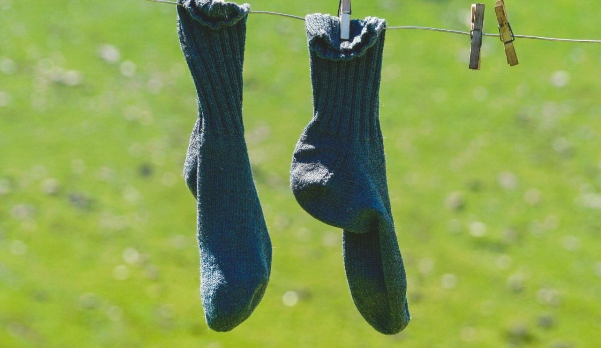 8 Free Things From Flights You Can Actually Take Home 4 Socks
