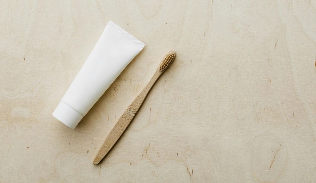 8 Free Things From Flights You Can Actually Take Home 7 Toothbrush and Toothpaste