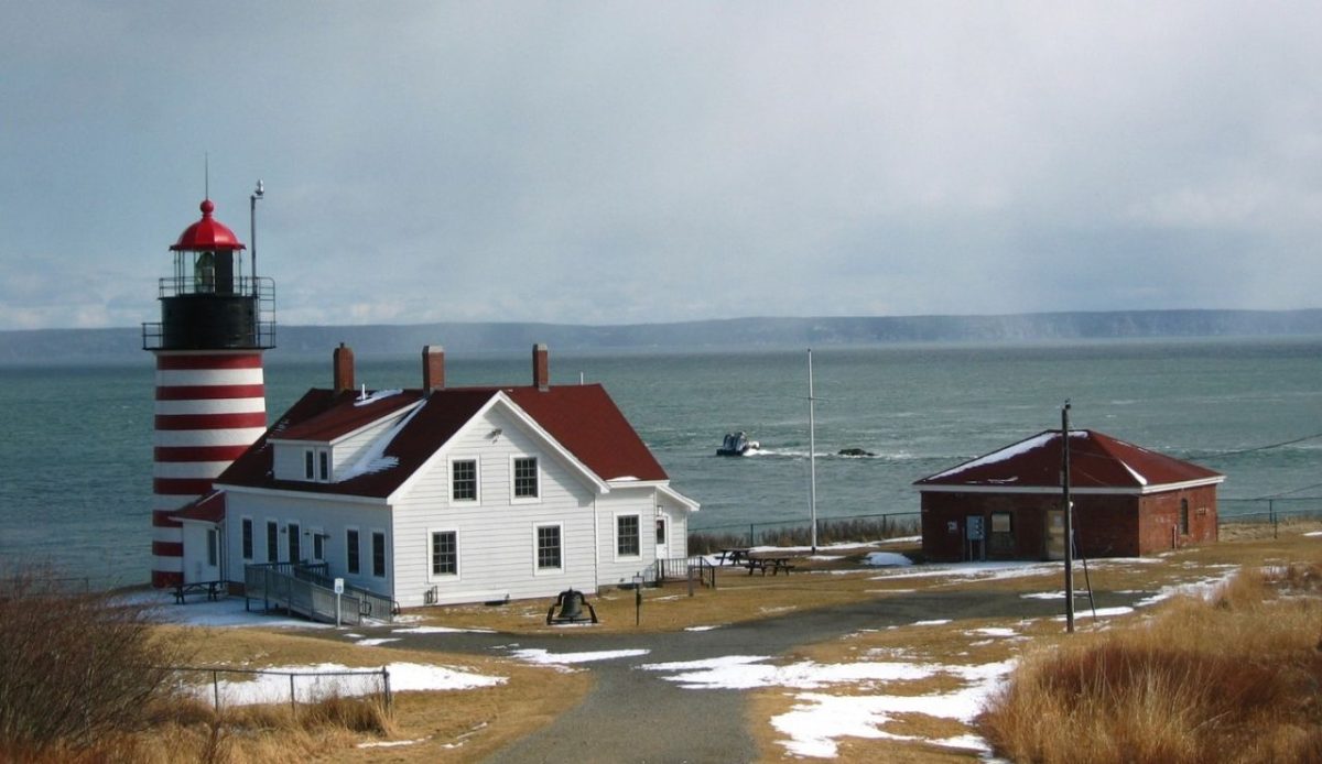 18 Iconic Lighthouses That Mark the Nation’s Shores 10