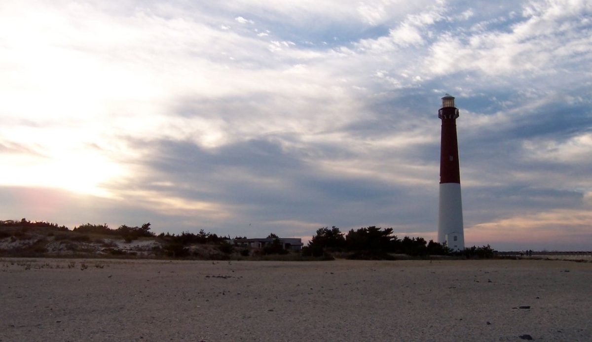 18 Iconic Lighthouses That Mark the Nation’s Shores 17