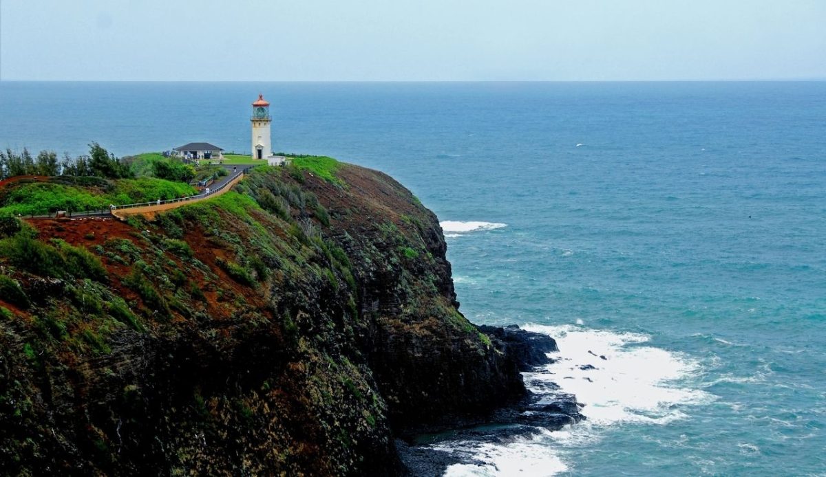 18 Iconic Lighthouses That Mark the Nation’s Shores 18