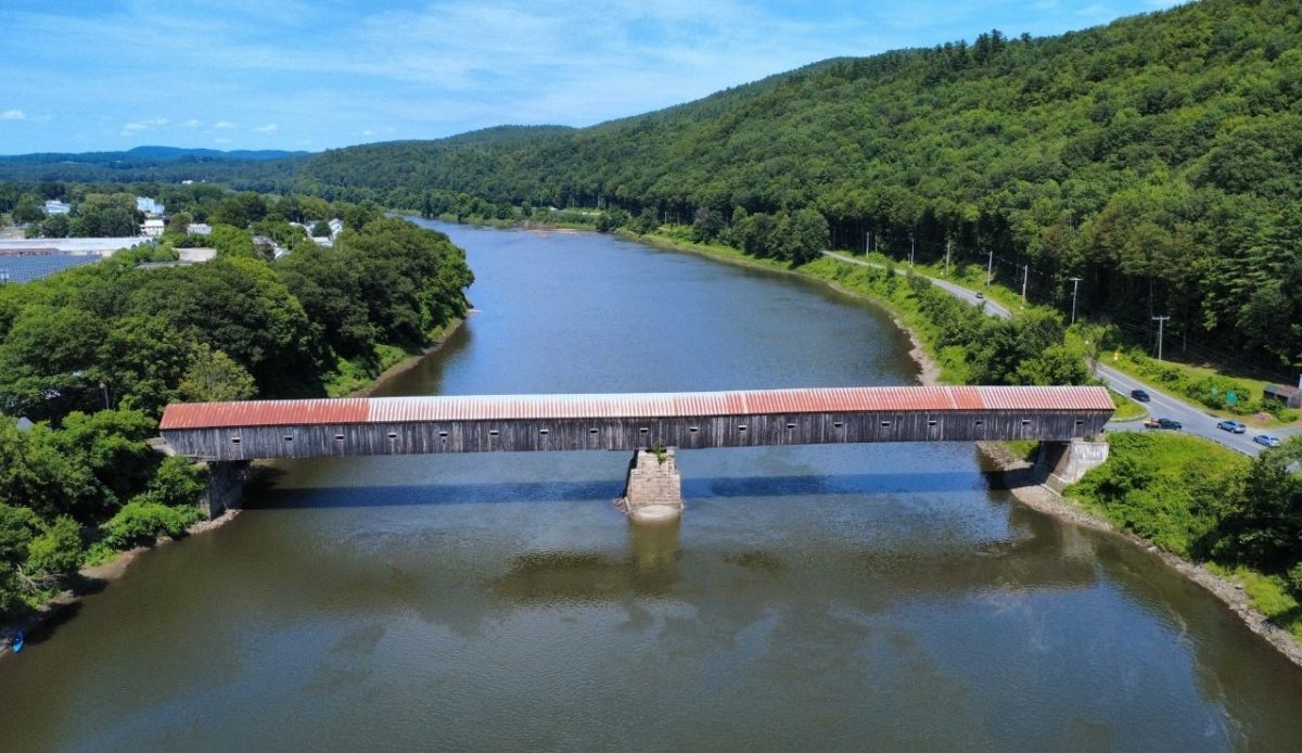 12 Covered Bridges That Feel Frozen in Time 1 12 Covered Bridges That Feel Frozen in Time 1