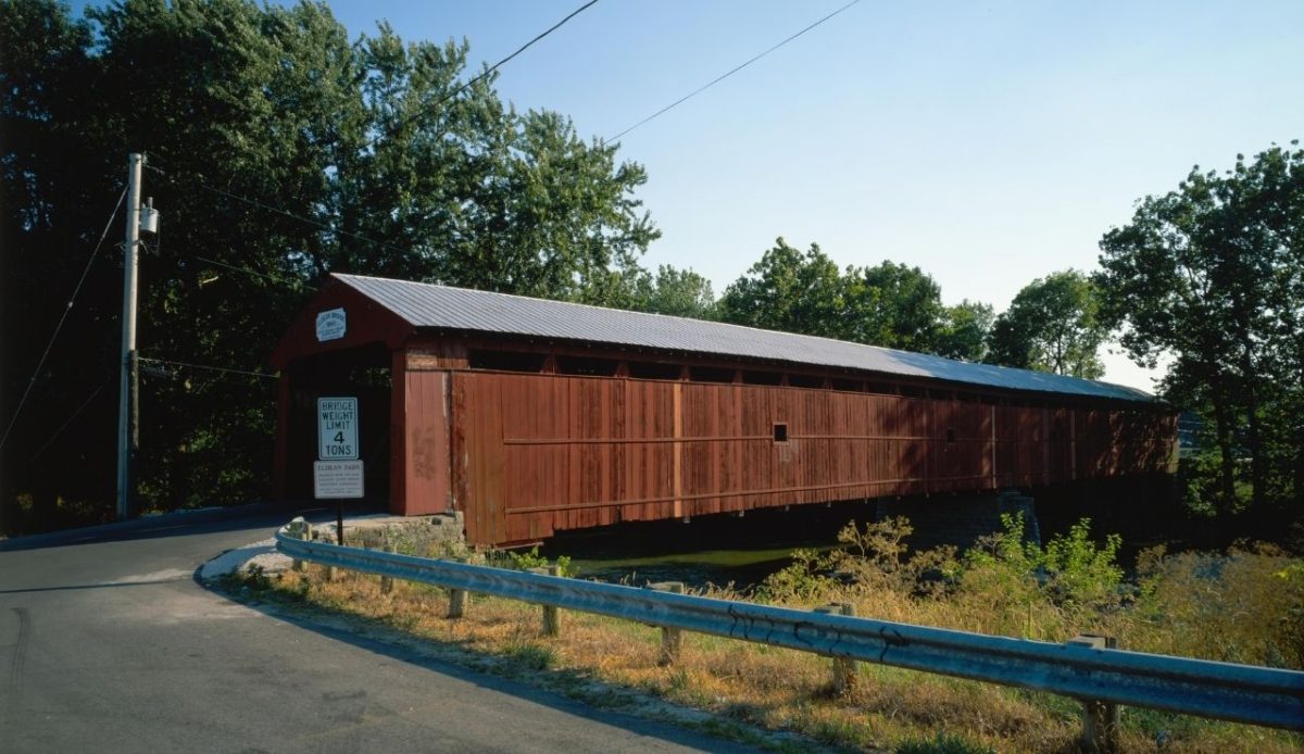 12 Covered Bridges That Feel Frozen in Time 2 12 Covered Bridges That Feel Frozen in Time 2