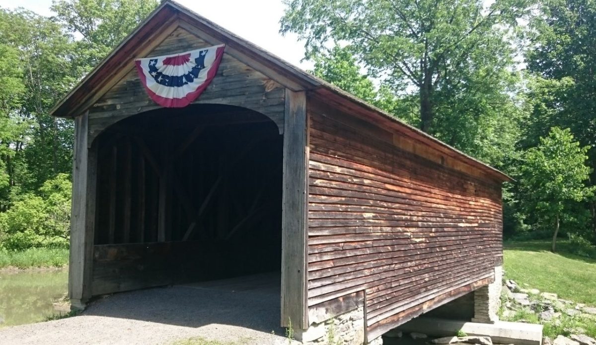 12 Covered Bridges That Feel Frozen in Time 6 12 Covered Bridges That Feel Frozen in Time 6