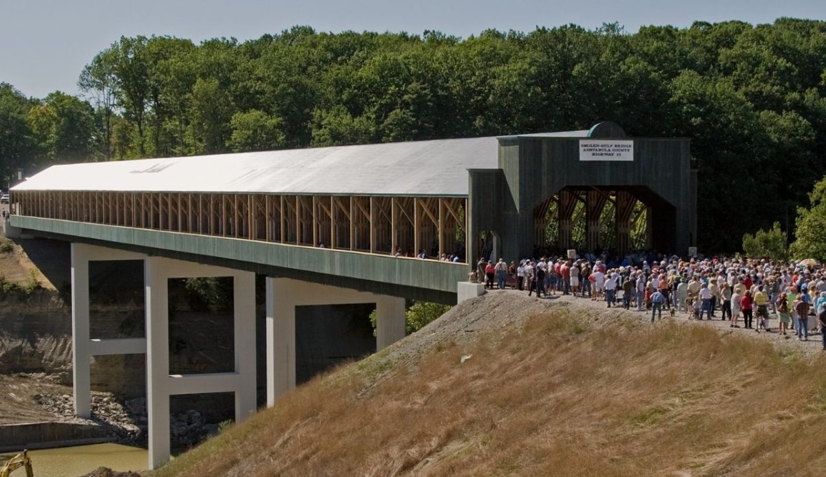12 Covered Bridges That Feel Frozen in Time 9 12 Covered Bridges That Feel Frozen in Time 9