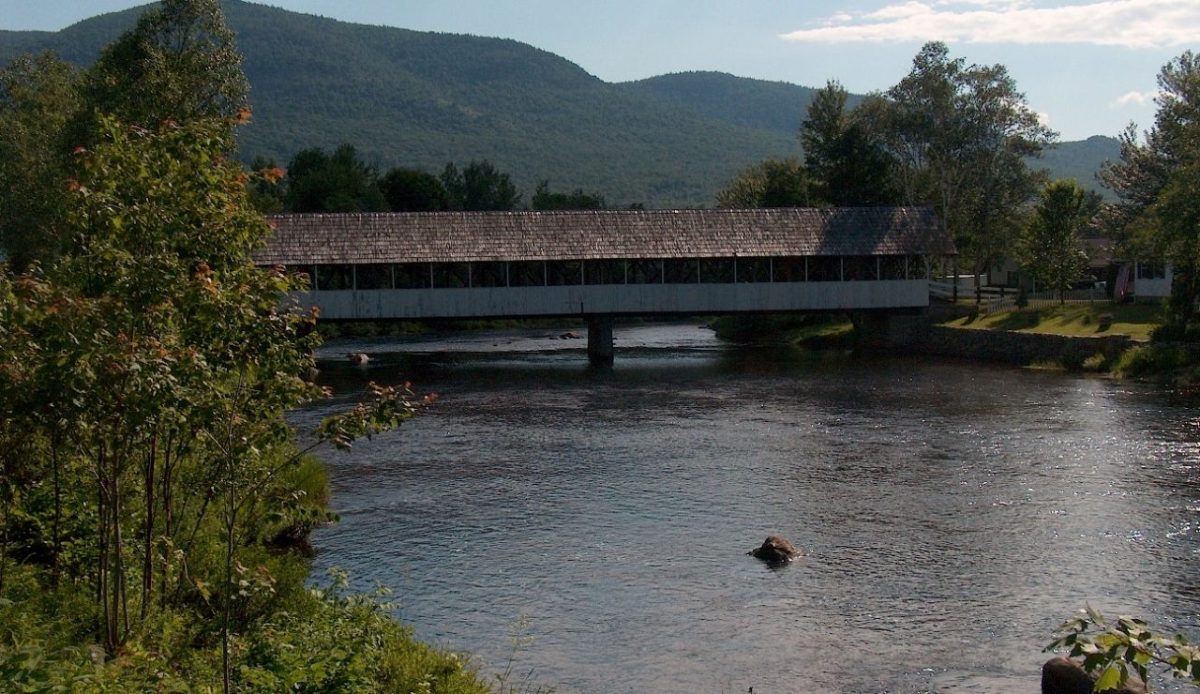 12 Covered Bridges That Feel Frozen in Time 10 12 Covered Bridges That Feel Frozen in Time 10