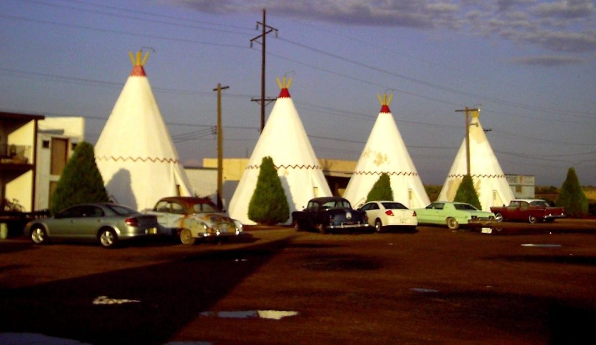 15 Road Trip Stops Along Route 66 You Can’t Miss 10