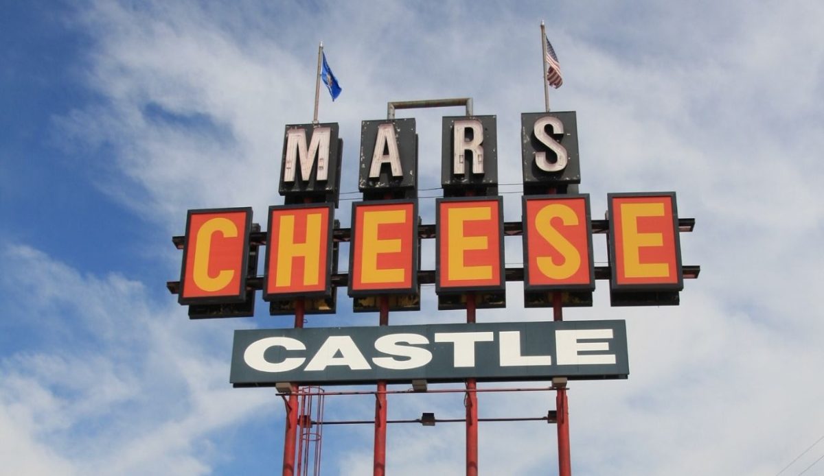 15 Unusual Roadside Eateries With Local Charm 5 15 Unusual Roadside Eateries With Local Charm 5