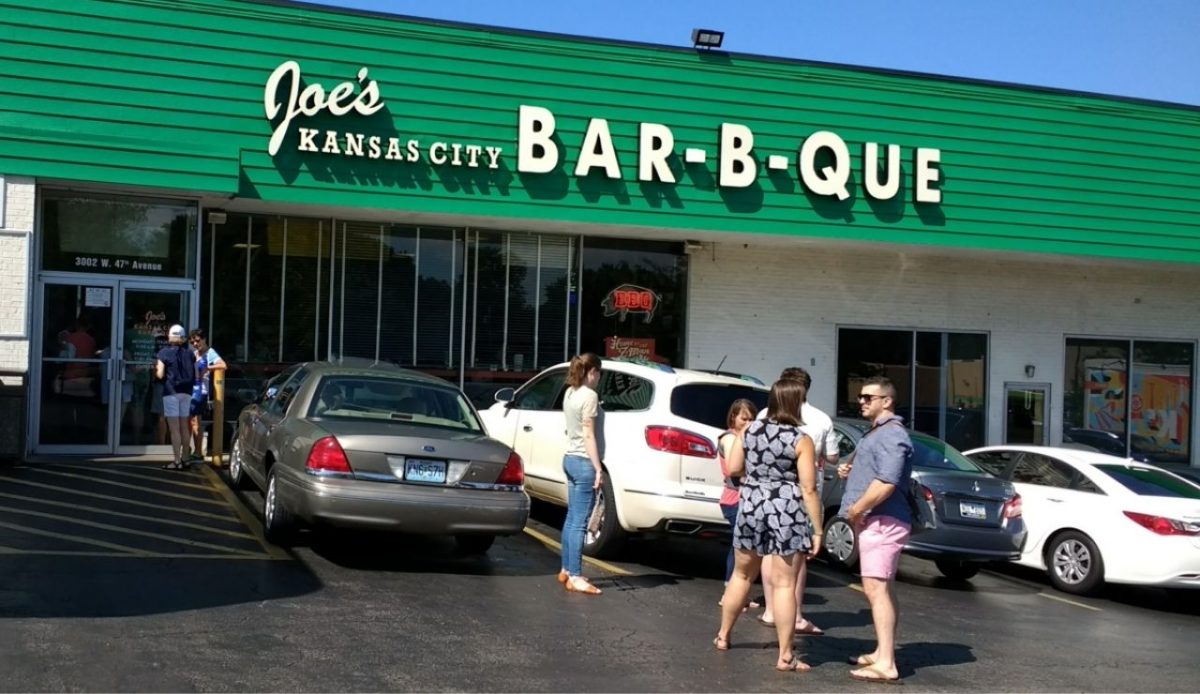 15 Unusual Roadside Eateries With Local Charm 8 15 Unusual Roadside Eateries With Local Charm 8