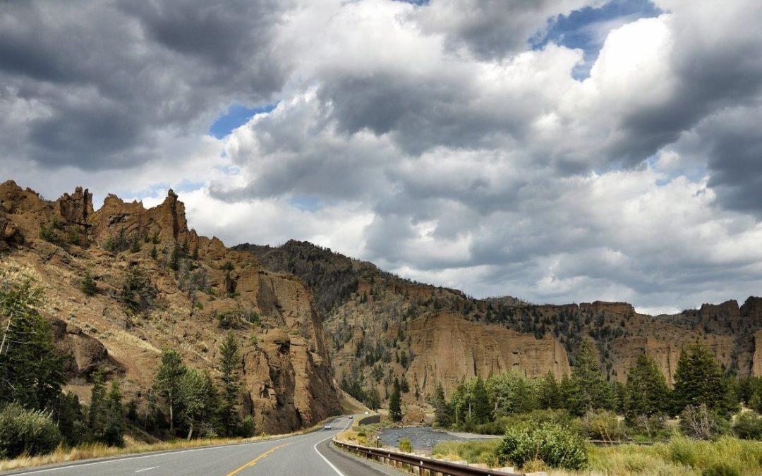 15 Scenic Drives Through the Rocky Mountains