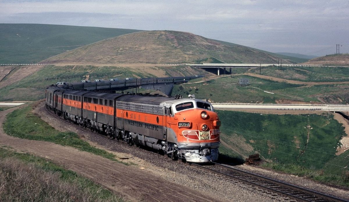 14 Scenic Train Rides in the U.S. for Slow Travel Lovers 2