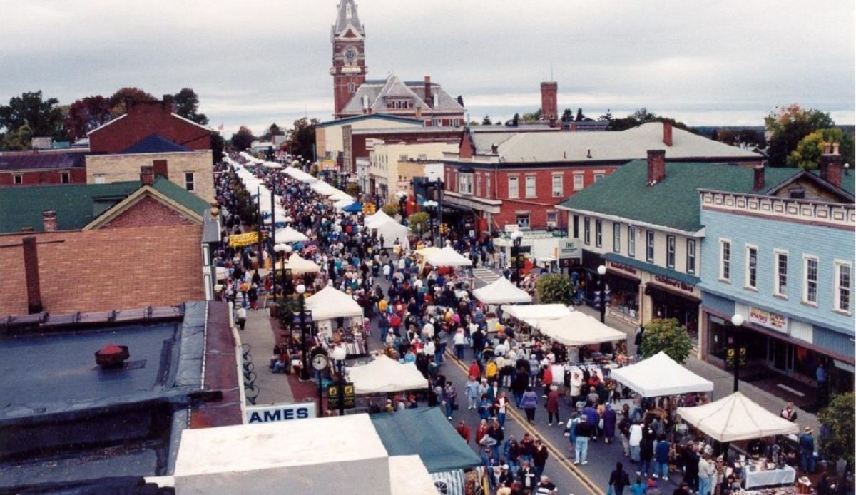 10 Small-Town Festivals Worth the Drive 6 10 Small-Town Festivals Worth the Drive 6