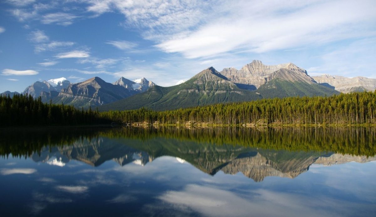 10 Most Beautiful Countries To Visit (and 5 That Have Lost Their Luster) 6