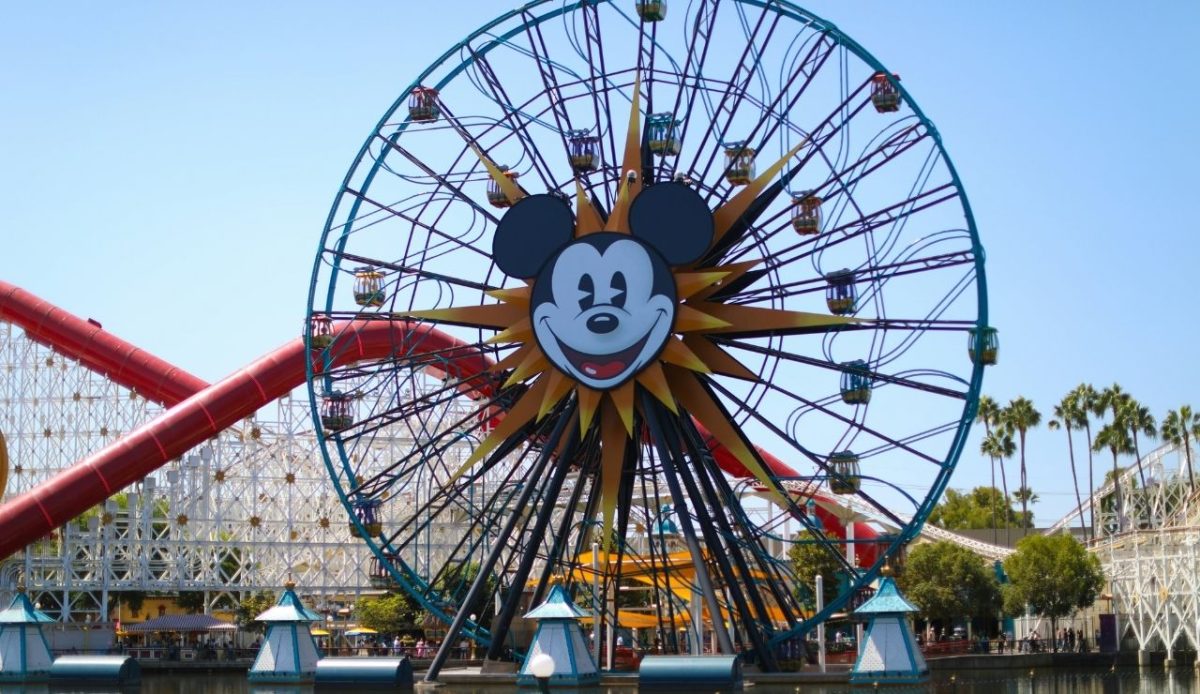 14 Disney Park Secrets Adults Notice but Kids Don’t 14