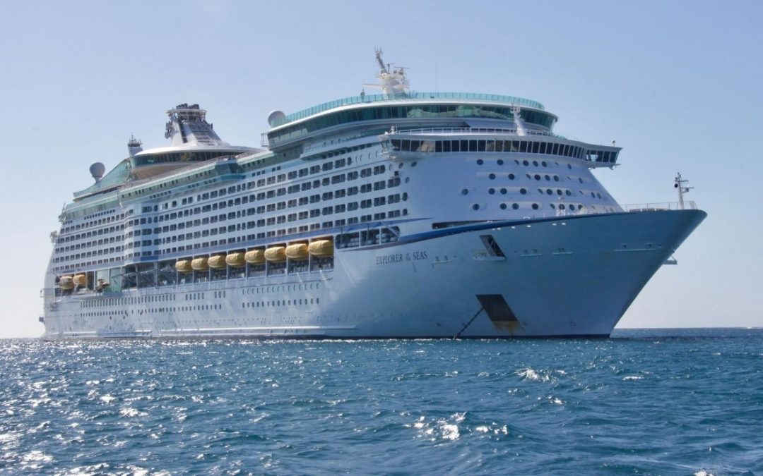 9 Cruise Vacation Expenses That End Up Being a Total Waste