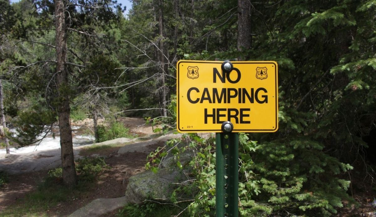 9 Things You Can’t Legally Do in U.S. National Parks 6 9 Things You Can’t Legally Do in U.S. National Parks 6