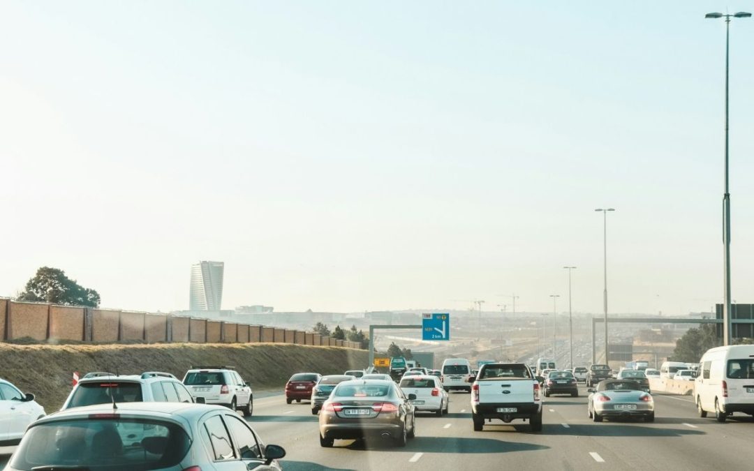 12 Common Highway Scams That Catch U.S. Drivers Off Guard