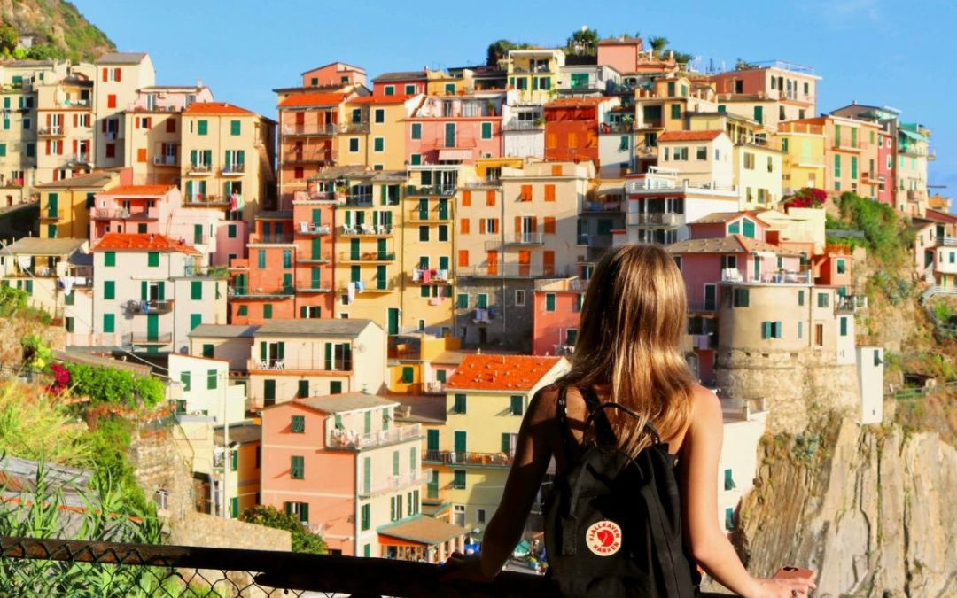 8 Tourist Scams That Could Ruin Your Trip And How To Outsmart Them
