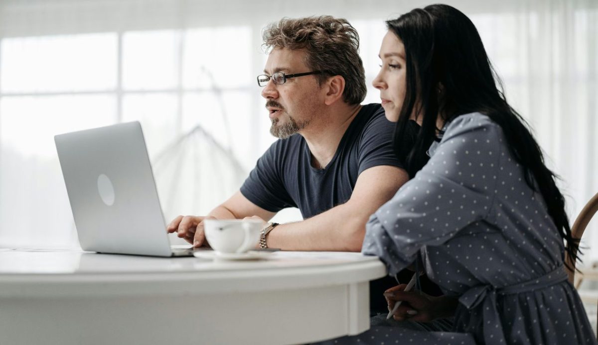 Use Flight Comparison Sites