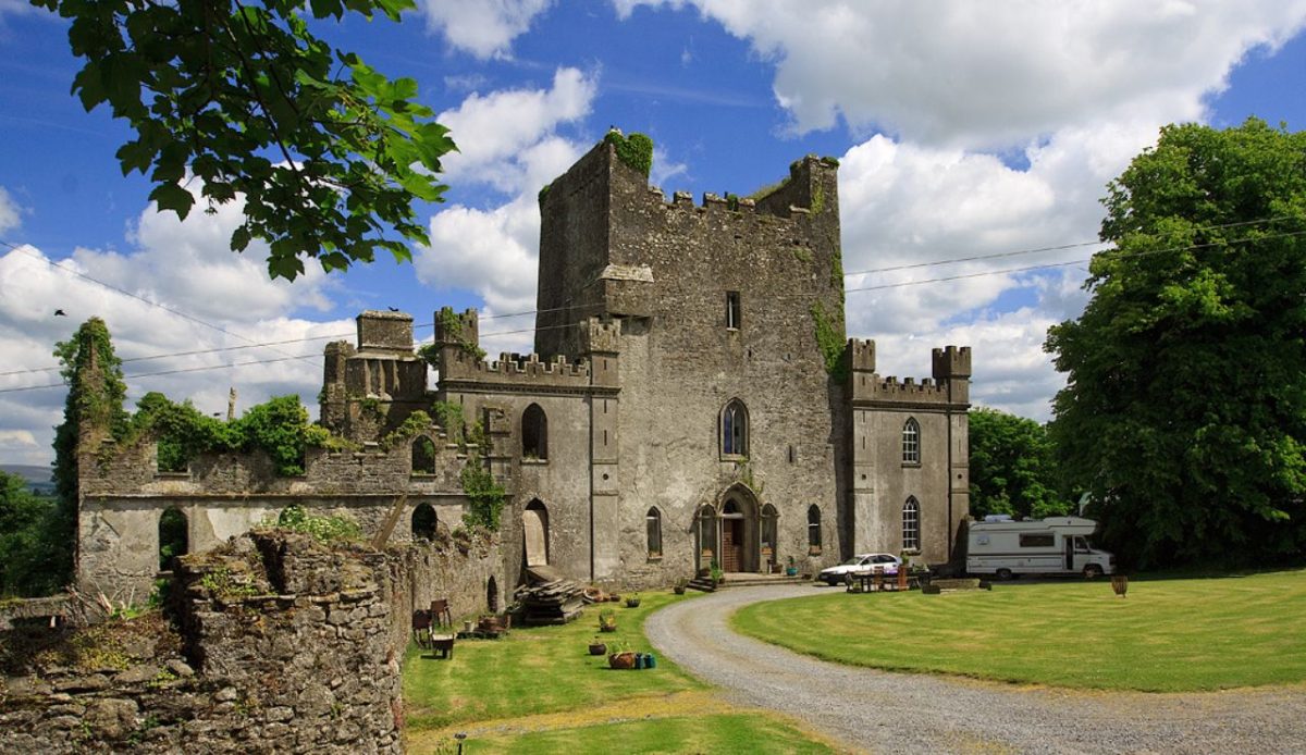 8 Fascinating Places Shaped By Urban Legends Around The World 7 Leap Castle, Ireland