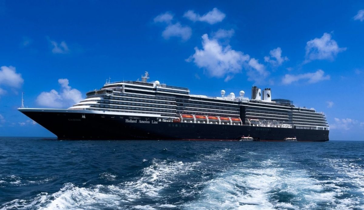 Holland America Line Nieuw Statendam cruise ship at sea