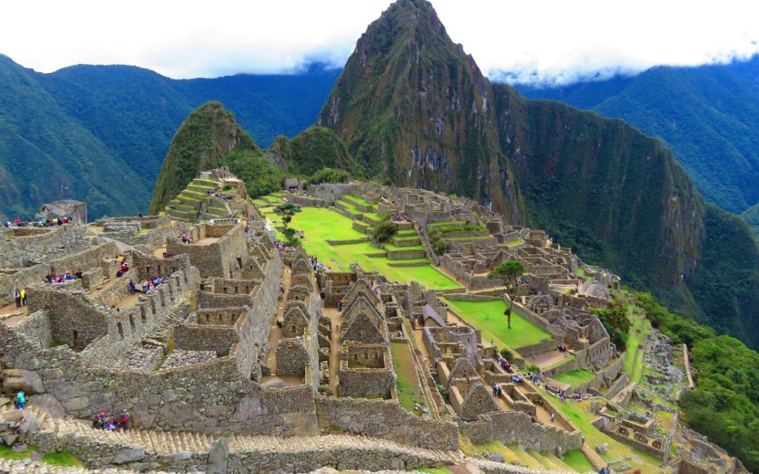 10 Overcrowded Destinations That Still Deserve the Hype