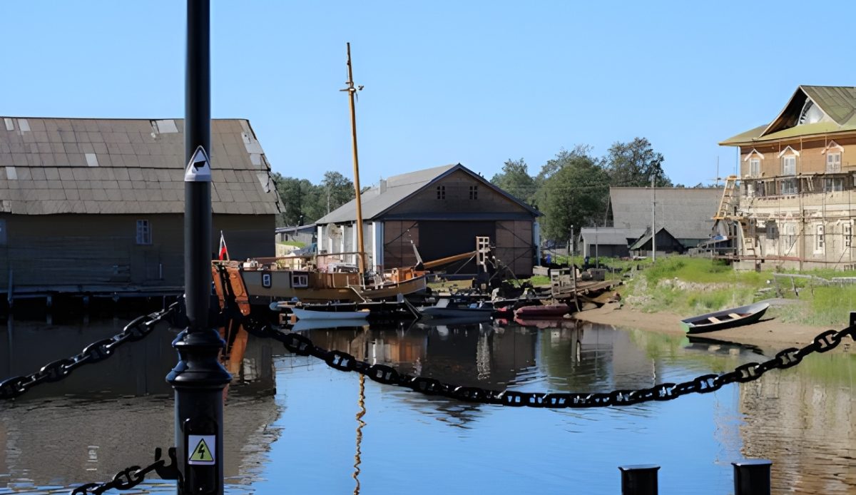 12 Secluded Towns Offer Sweet Escapes in Western Louisiana 3 Hackberry fishing village near Calcasieu Lake in Louisiana