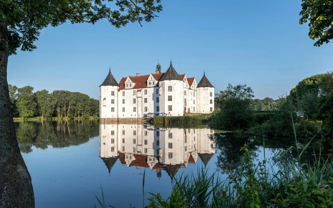 12 Famous Movie Filming Locations Said to Be Haunted in Real Life