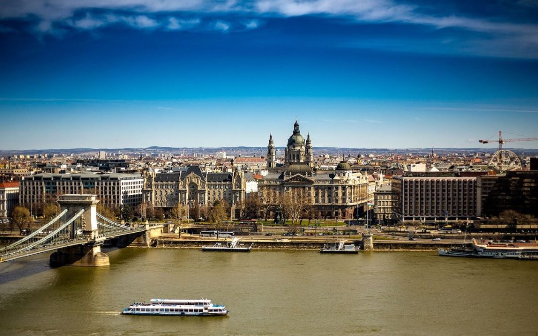 8 Must-Visit Spots in Budapest for First-Time Travelers