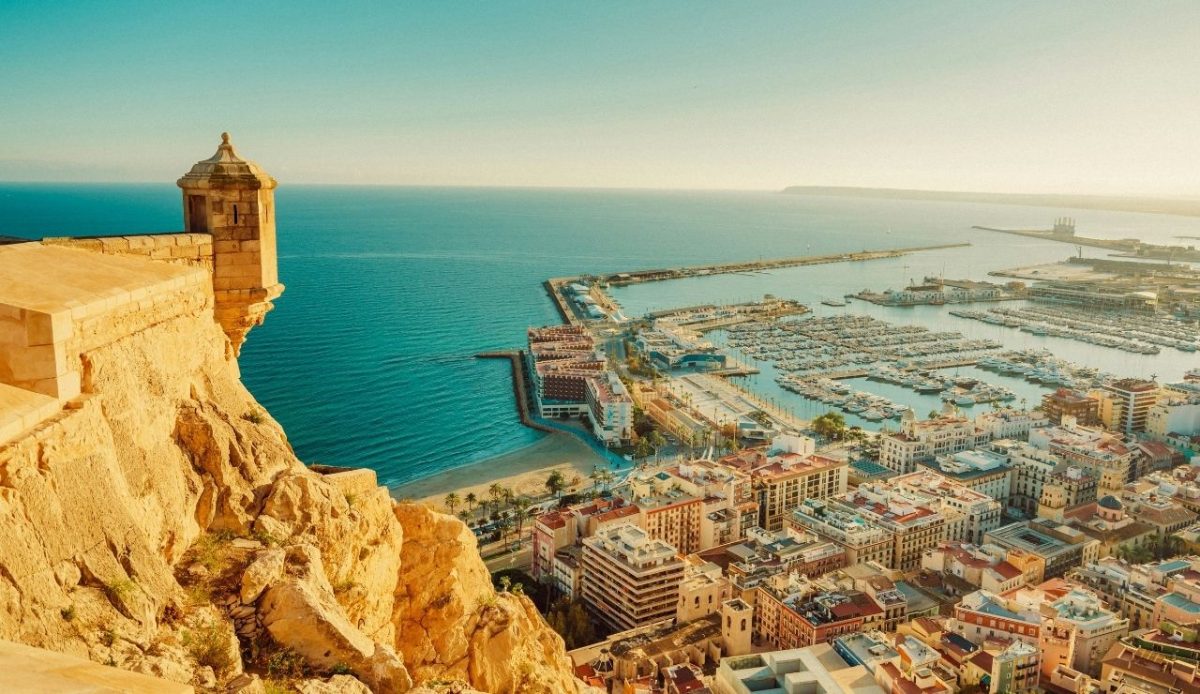 10 Underrated European Cities That Expats Secretly Love 1 Alicante, Spain
