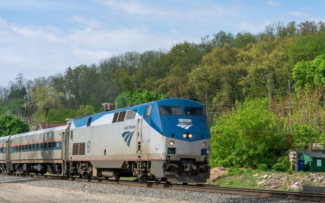 10 Scenic US Train Rides That Bring Back the Golden Age of Travel