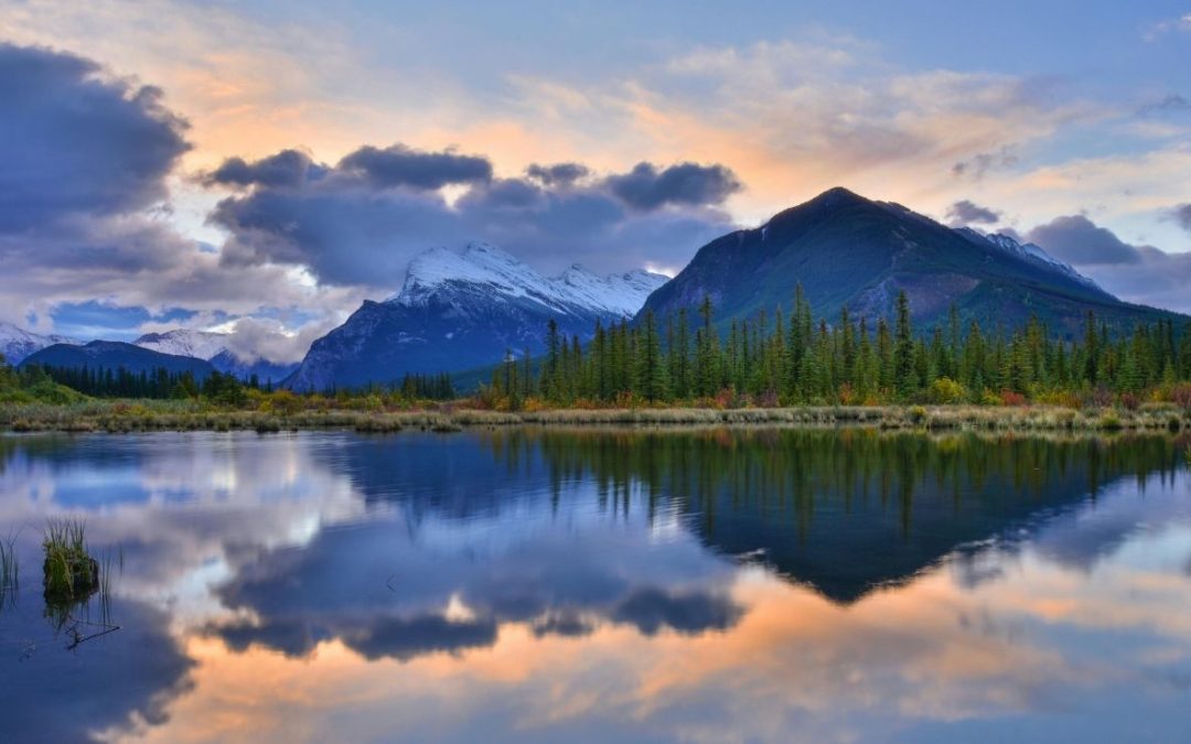 10 Breathtaking Canadian Destinations Everyone Should See Once