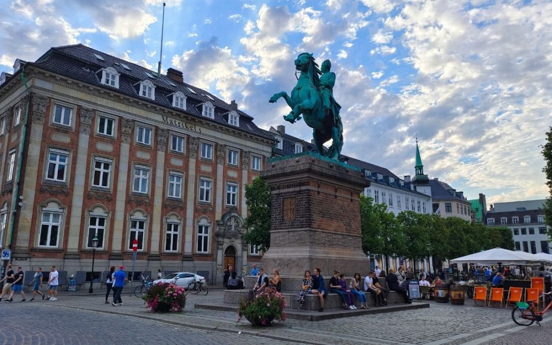 10 Of The World’s Happiest Cities Ranked By Recent Data