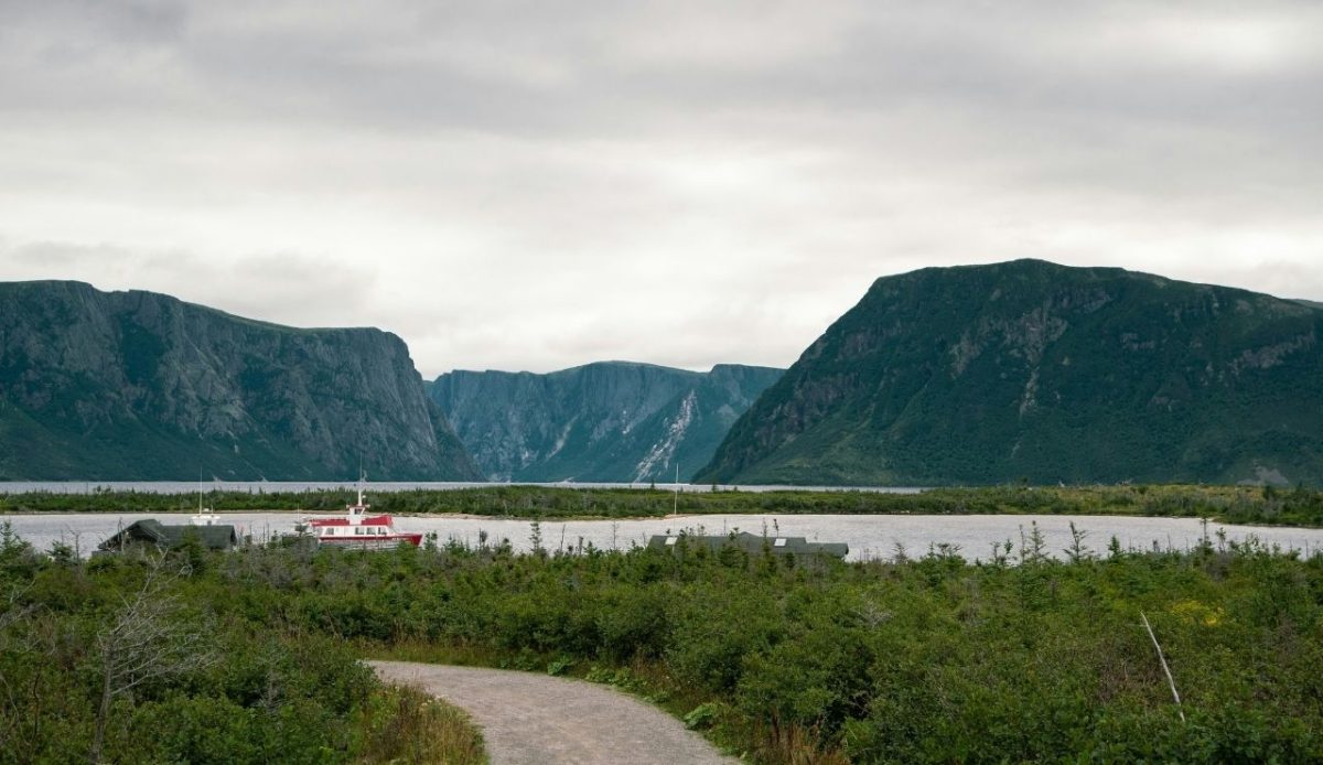 10 Breathtaking Canadian Destinations Everyone Should See Once 9 Gros Morne National Park, Newfoundland and Labrador, Canada