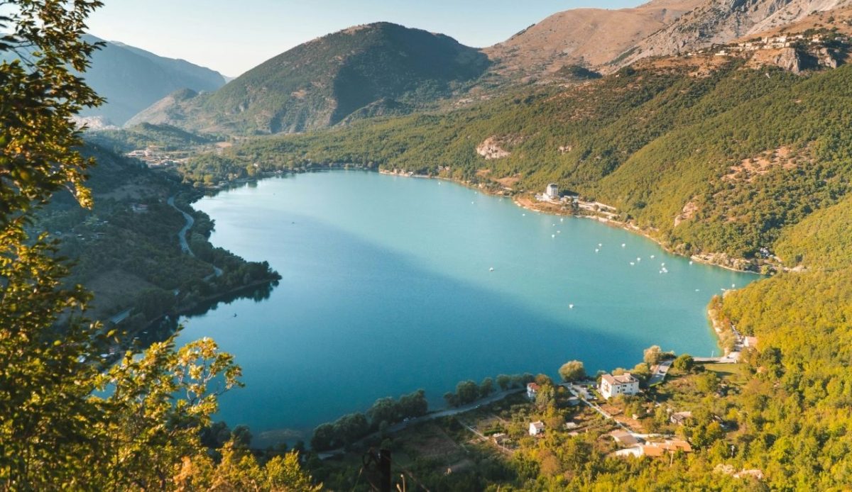 Lago di Scanno, Abruzzo, Italy