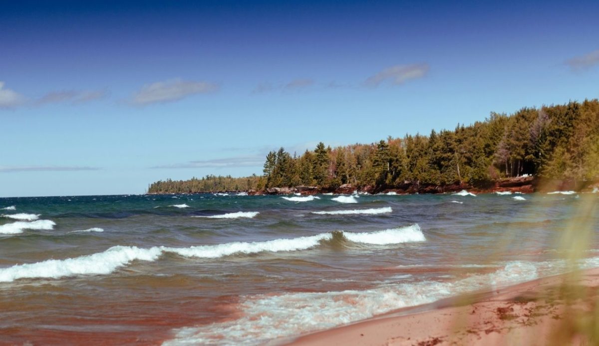 8 Affordable Fall Getaways Still Underrated by Retirees 3 Munising, MI, USA