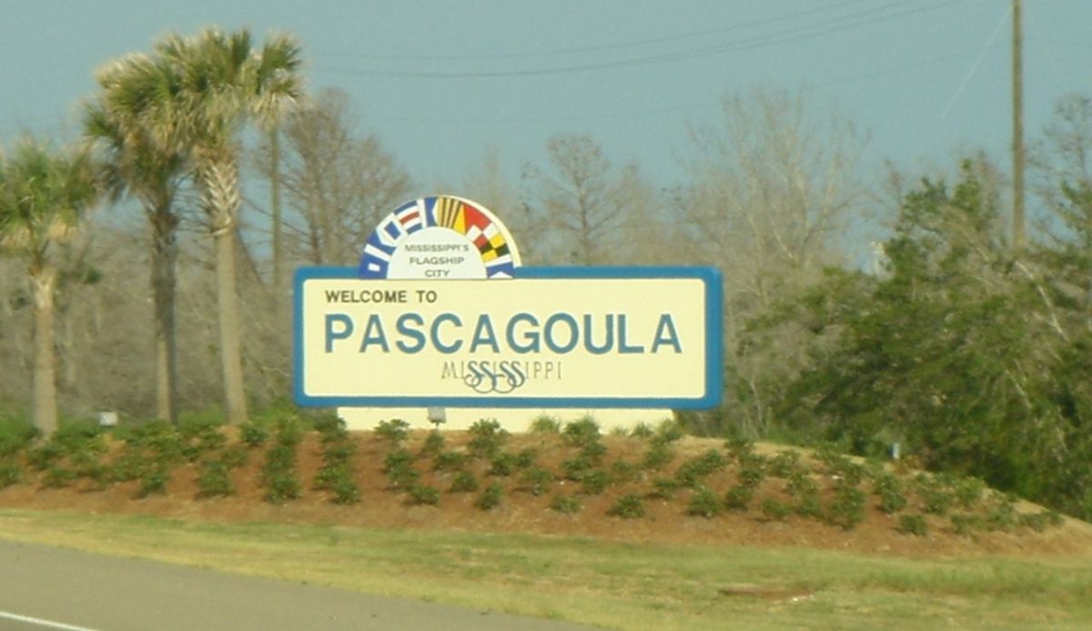 7 Affordable Waterfront Towns Where Retirees Can Live Comfortably on Social Security 1 Pascagoula, Mississippi Staecker