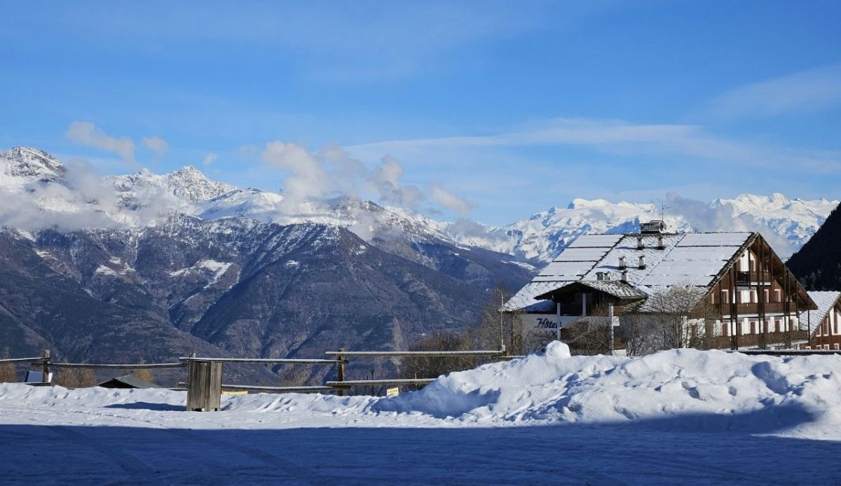 10 Best Ski Resorts in Italy Every Skier Should Visit 5 Pila ski resort in winter located in Alpine,Aosta Valley, Italy