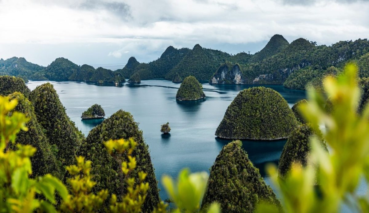 8 Stunning Destinations in Indonesia That Go Beyond Bali 6 Raja Ampat Islands, Waisilip, Raja Ampat, Papua Barat, Indonesia