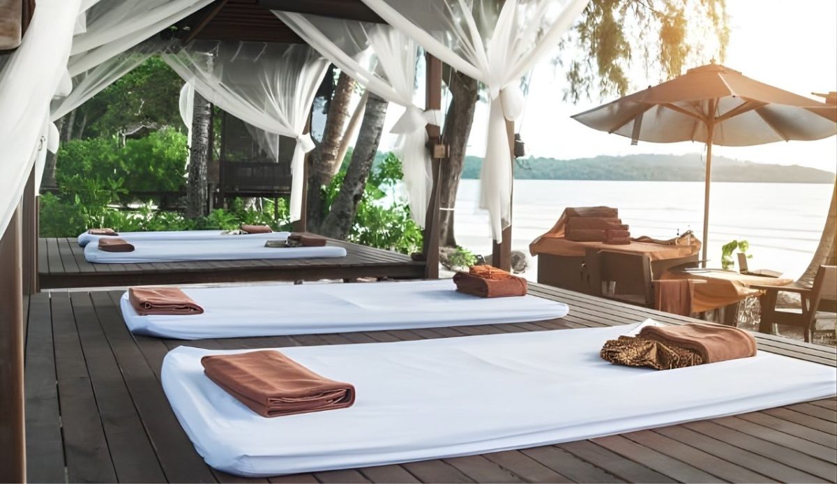 9 Luxury All-Inclusive Resorts To Experience In Barbados 6 Relaxation area. Massage and Spa on the beach.