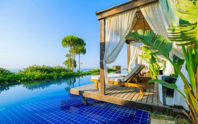 9 Romantic Resorts in the U.S. Couples Fall in Love With